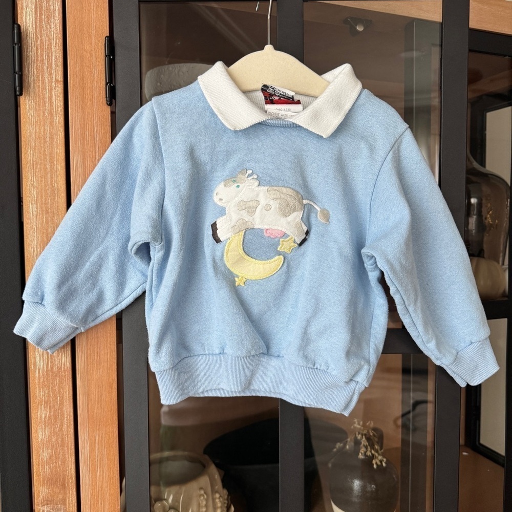 90s Vintage sweater cow jumping over the moon appliqué embroidered toddler knit